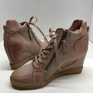 Miz Mooz NY Sneaker Shoes High Top Platform Wedge Lace Up Shoe Pink Size 39 US 9
